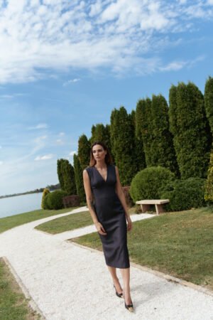 Sleeveless Wool Midi Dress in Denim Weave
